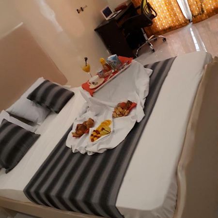 Chambres Meublees Almadies Dakar Eksteriør billede